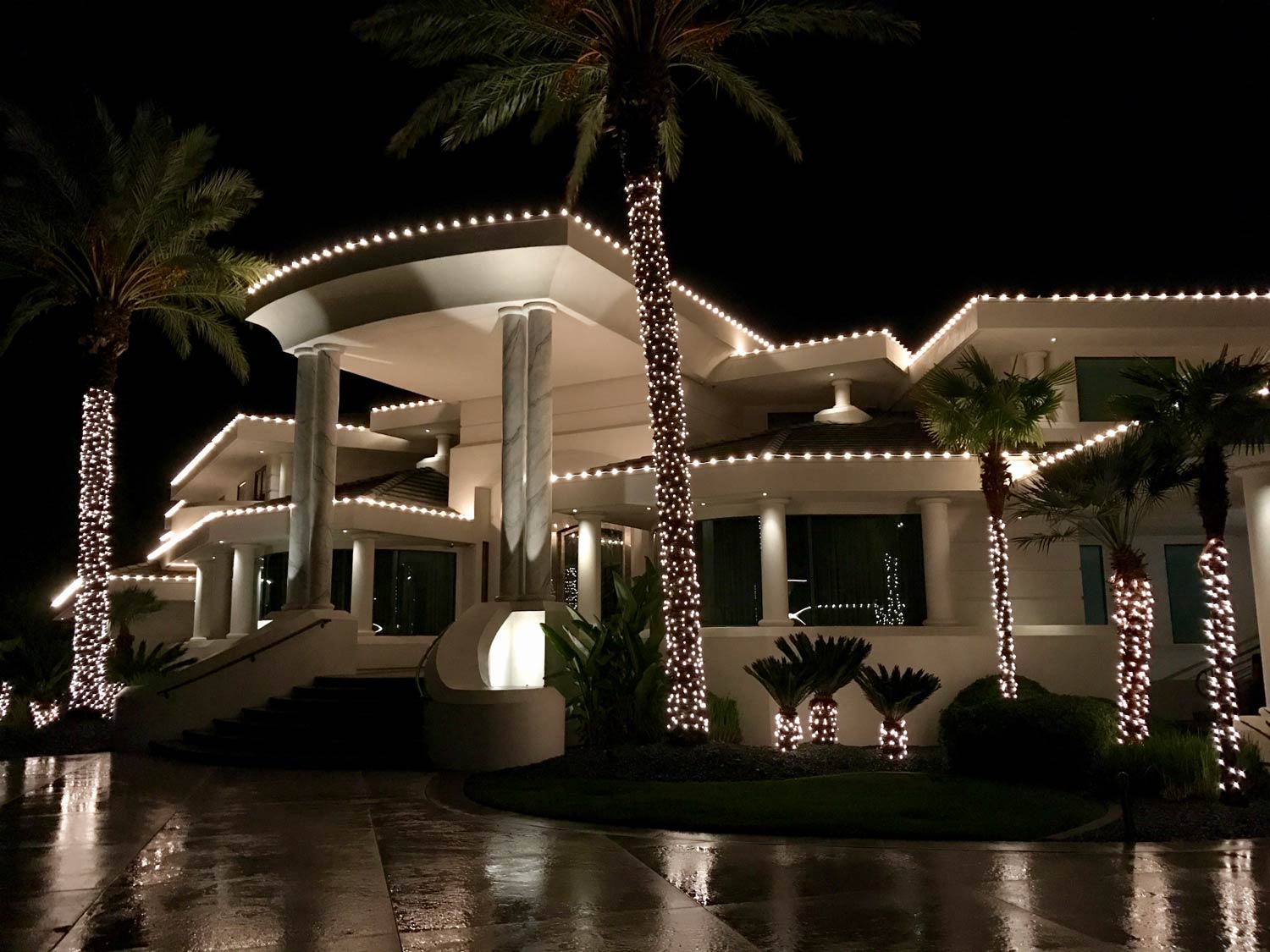 Residential Christmas Light installation in Sacramento, CA