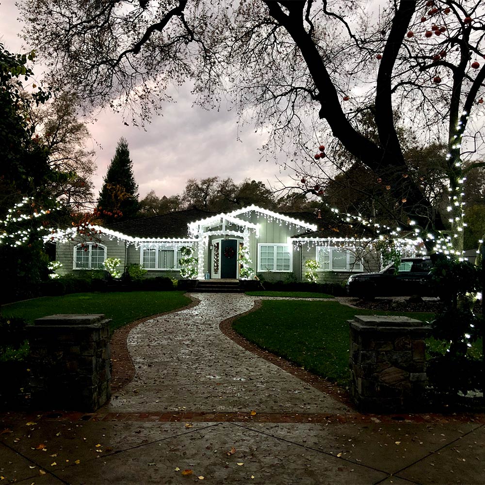 Residential Christmas light installation by Christmas Light Pros of Sacramento